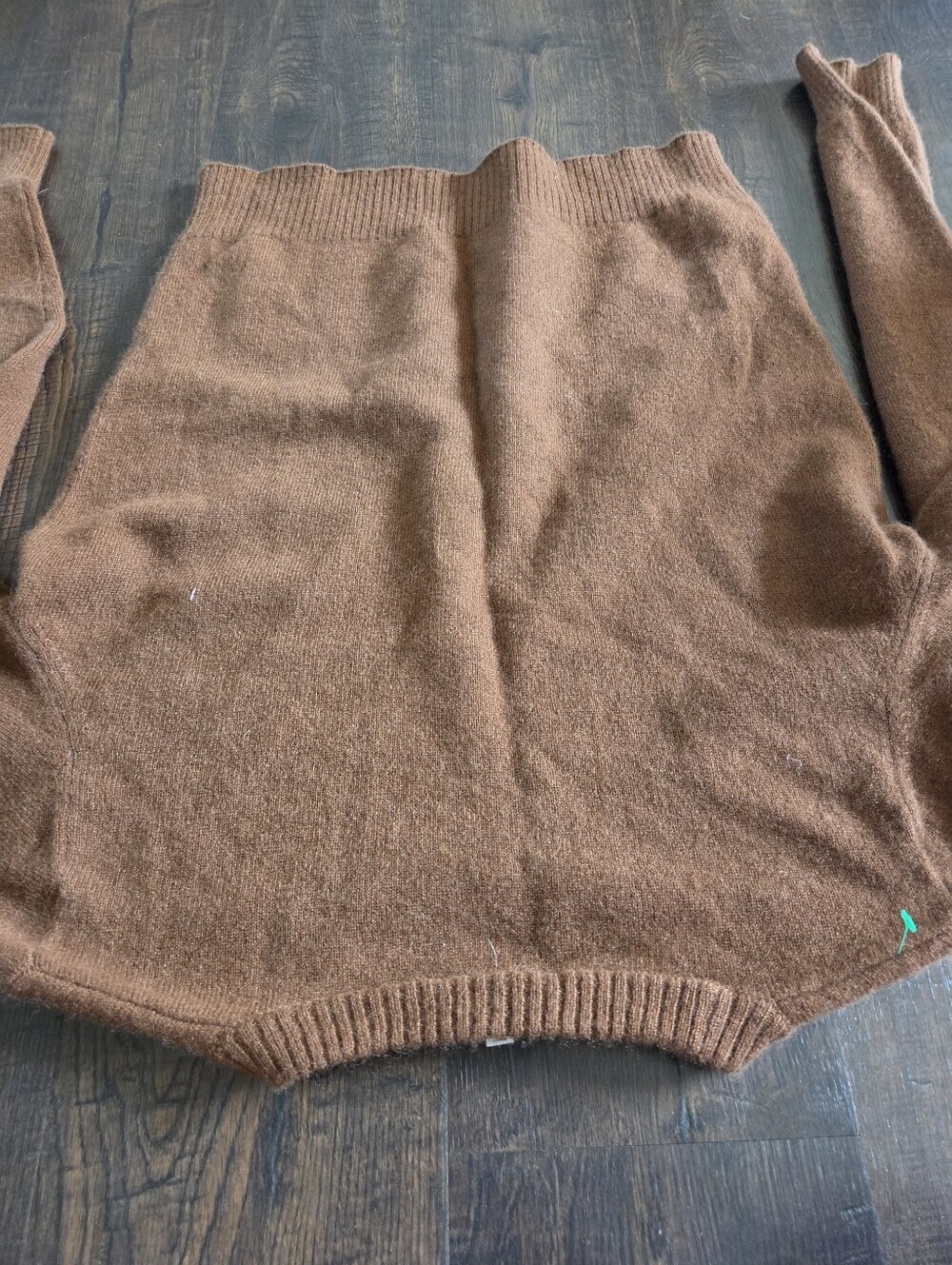 Reformation Brown Recycled Cashmere Crewneck Sweater - Size M - Picture 6 of 6